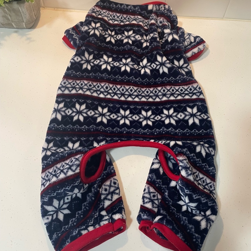 LuvGear Snowflake Pet Onesie Size Large with Velcro Closure